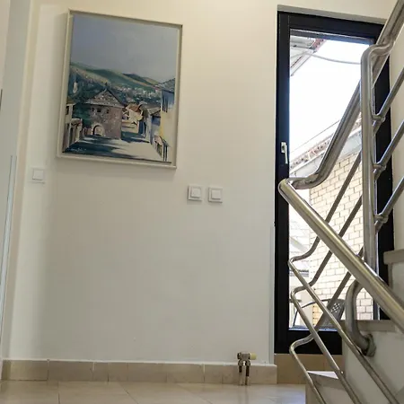 Five Points Iii - By Bascarsija Free Parking Apartamento